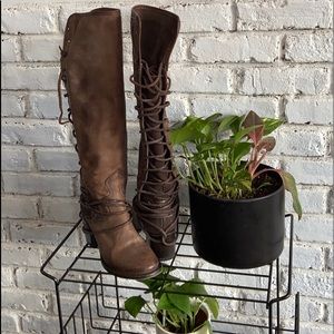 Freebird by Steven Boots